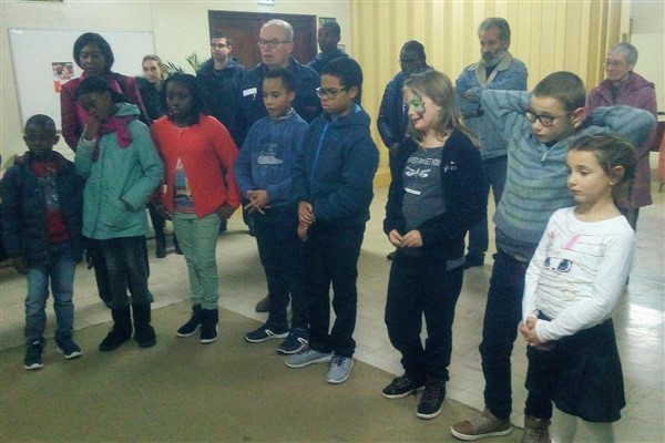 Des enfants du KT préparent leur baptême
