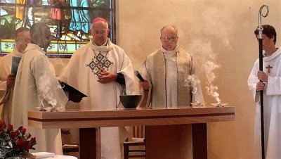 Mgr Lalanne a consacré l